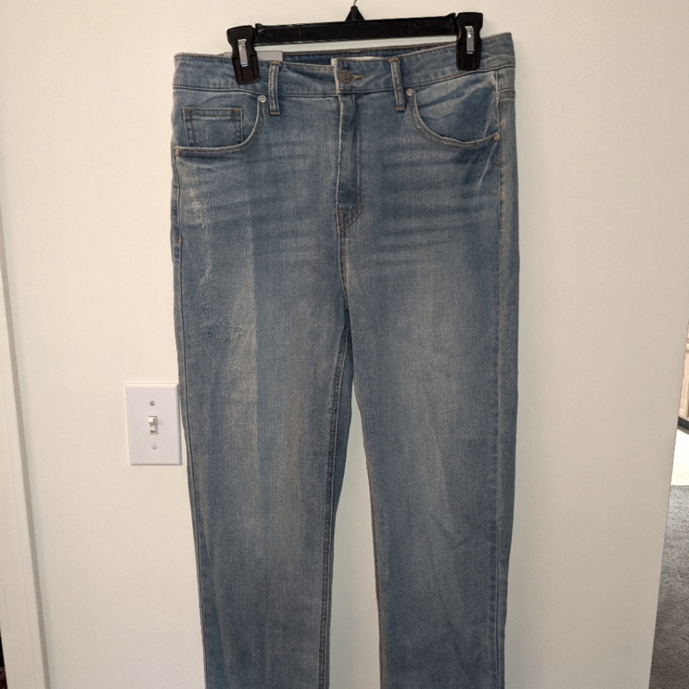 Francesca's size 30 boyfriend jeans, new w/o tags